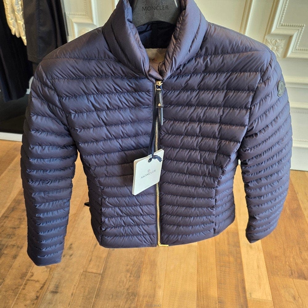 Moncler ��Ŭ���� VARAX ���� �淮 �е� ���� K10931A00060 596ZR��Ŭ���� VARAX ���� �淮 �е� ���� K10931A00060 596ZR