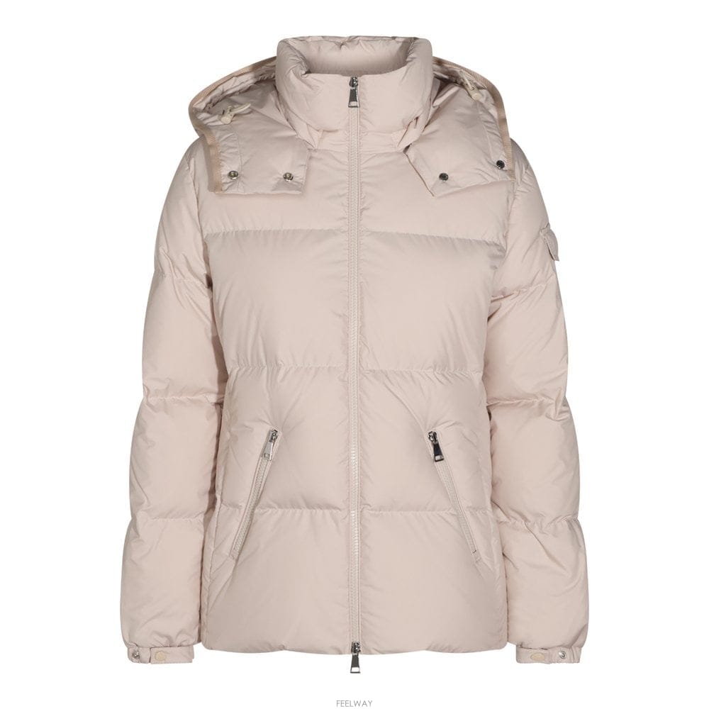 Moncler ��Ŭ���� ������ FORMINES �ٿ� ���� L20931A001975 B1042319228��Ŭ���� ������ FORMINES �ٿ� ���� L20931A001975 B1042