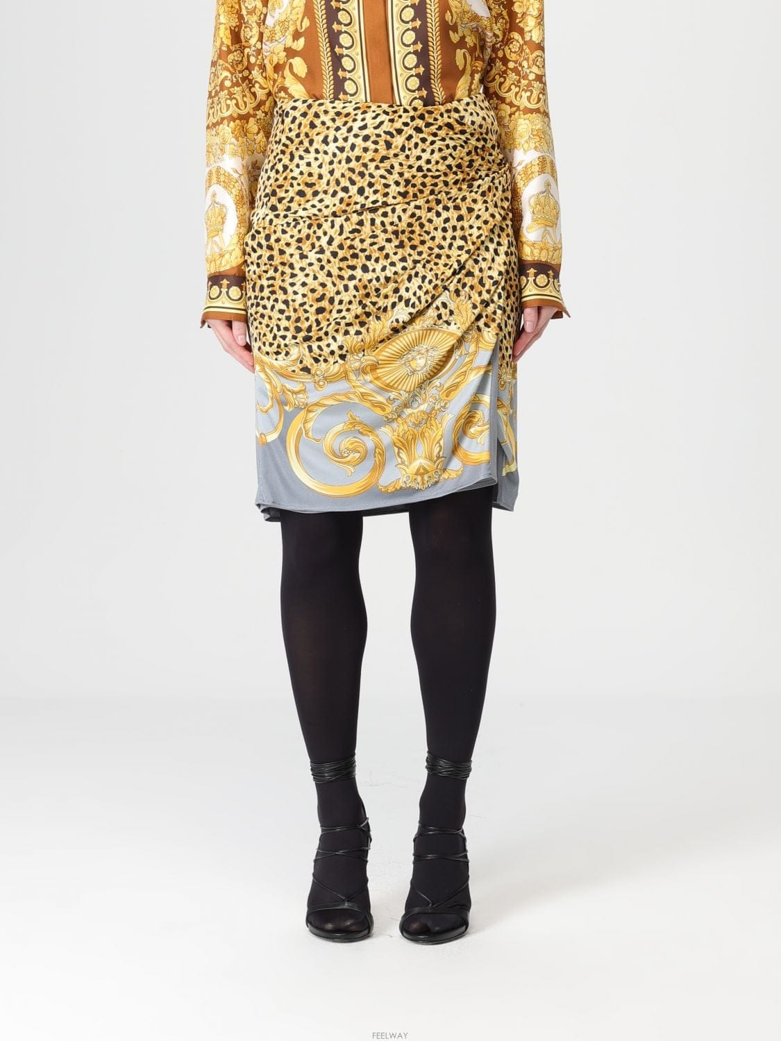 Versace [A6] ������ü 10221231A16251 ���� �̵� ��ĿƮ 10221231A16251-5E700[A6] ������ü 10221231A16251 ���� �̵� ��ĿƮ 10221231