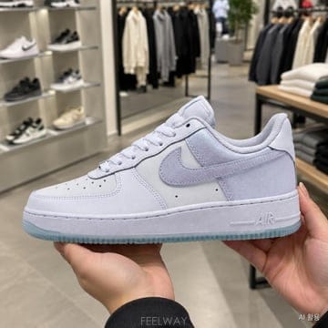 나이키 에어포스 1 07 SE 프리미엄 캐주얼 스니커즈 화이트 퓨어 IR0194-100
