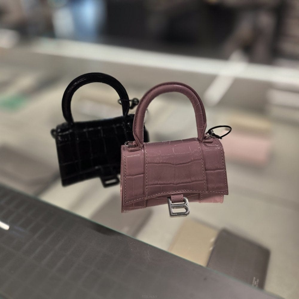 Balenciaga �߷��þư� �̴� ž �ڵ� ü�ι� ��ũ 718807 1LR6Y�߷��þư� �̴� ž �ڵ� ü�ι� ��ũ 718807 1LR6Y