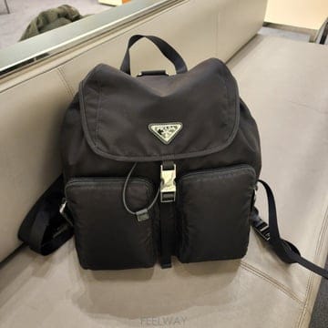 프라다 삼각로고 나일론 백팩 1BZ005