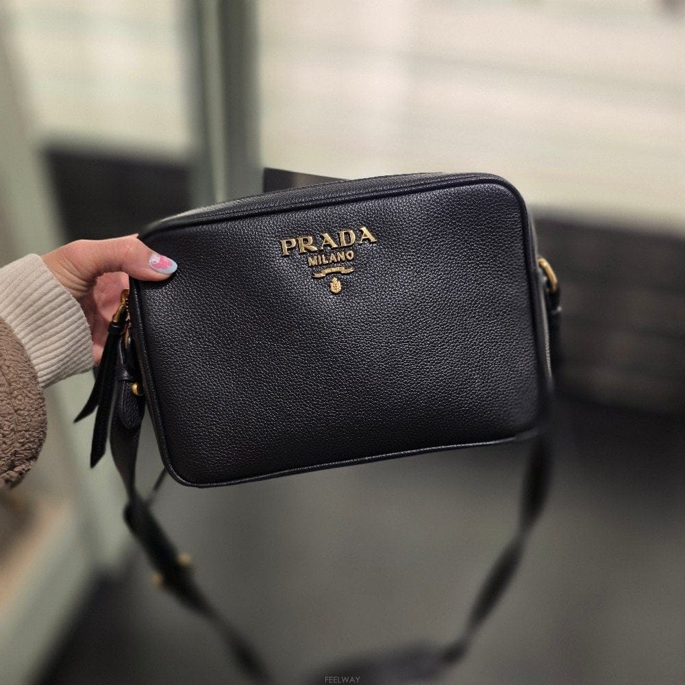 PRADA ����� ���ڷ� �Ǵн� ī�޶�� 1BH079����� ���ڷ� �Ǵн� ī�޶�� 1BH079