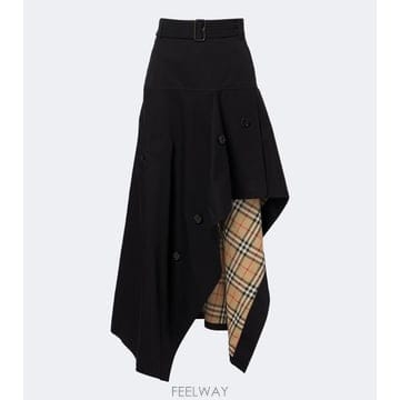 Burberry 26 FW ������ ��ø�Ʈ�� ��ư �ƽ� ��ĿƮ TP57857492326 FW ������ ��ø�Ʈ�� ��ư �ƽ� ��ĿƮ TP578574923