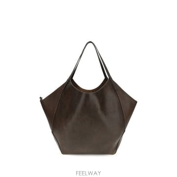 Brunello Cucinelli �ؿ� ���¸���� AW26 ���ڷ���ġ�ڸ� ���� ��Ҹ� ����� ������ ���� ���ι� MBLZB2835_C8279�ؿ� ���¸���� AW26 ���ڷ���ġ�ڸ� ���� ��Ҹ� ���
