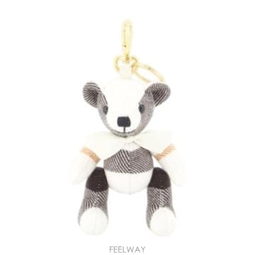 Burberry 26FW ������ ����� �Ҵ�Ʈ 8132947 A4486 WHITE26FW ������ ����� �Ҵ�Ʈ 8132947 A4486 WHITE