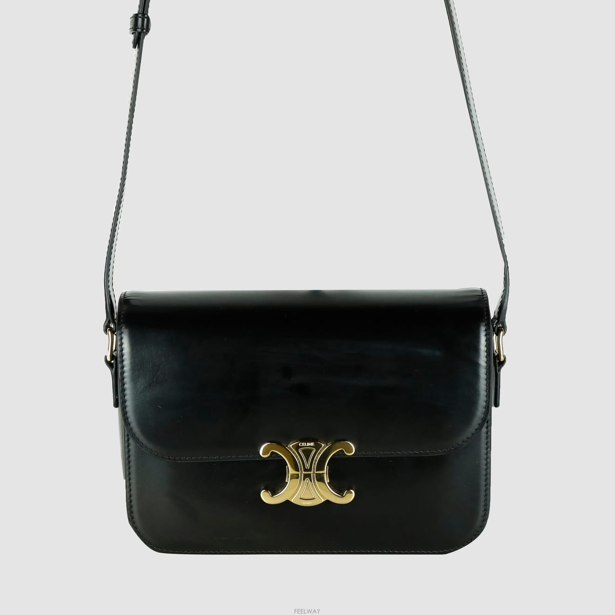 CELINE [�Ƹ�����]�̵� ������ ���̴� ī����Ų Ŭ���� Ʈ������ ����� ũ�ν���187363[�Ƹ�����]�̵� ������ ���̴� ī����Ų Ŭ���� Ʈ������ 
