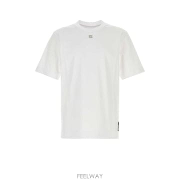 FENDI 26SS ��� ��ư Ƽ���� FY0936ARYY F0QA0 White26SS ��� ��ư Ƽ���� FY0936ARYY F0QA0 White