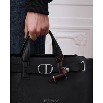 DIOR �������/�� ��� ũ����Ƣ�� �ٶٸ� �ڽ���Ʈ �� ���������/�� ��� ũ����Ƣ�� �ٶٸ� �ڽ���Ʈ �� ��
