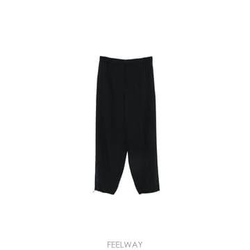 Jacquemus �δ��� JACQUEMUS ��ũ���� ���̺� �����δ��� JACQUEMUS ��ũ���� ���̺� ����