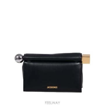 Jacquemus �δ��� JACQUEMUS ��ũ���� ���� Ŭ��ġ���δ��� JACQUEMUS ��ũ���� ���� Ŭ��ġ��