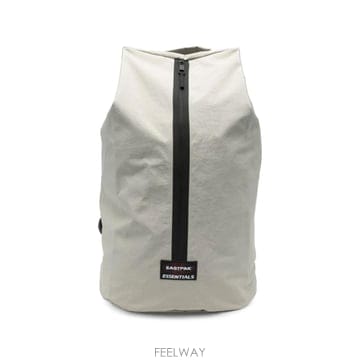 Fear of God �δ��� FEAR OF GOD ESSENTIALS �Ǿ���갫 ������ �׷��� �����δ��� FEAR OF GOD ESSENTIALS �Ǿ���갫 ������ �׷���