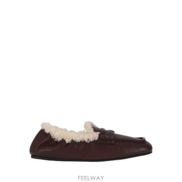 Miu Miu �δ��� MIU MIU �̿�̿� ���� �����δ��� MIU MIU �̿�̿� ���� ����