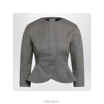 Jacquemus �δ��� JACQUEMUS ��ũ���� �׷��� ���Ϸ��� �����δ��� JACQUEMUS ��ũ���� �׷��� ���Ϸ��� ����