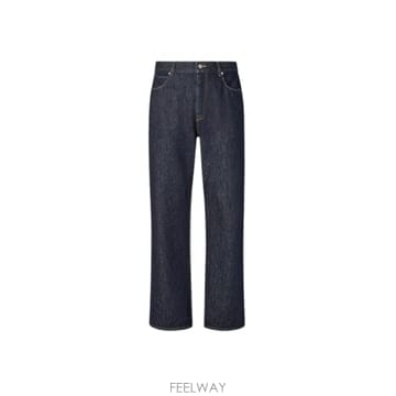 FENDI �δ��� FENDI ��� ���̺� ���� �����δ��� FENDI ��� ���̺� ���� ����