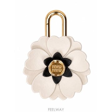 Miu Miu �δ��� MIU MIU �̿�̿� ���̺��� Ű���δ��� MIU MIU �̿�̿� ���̺��� Ű��