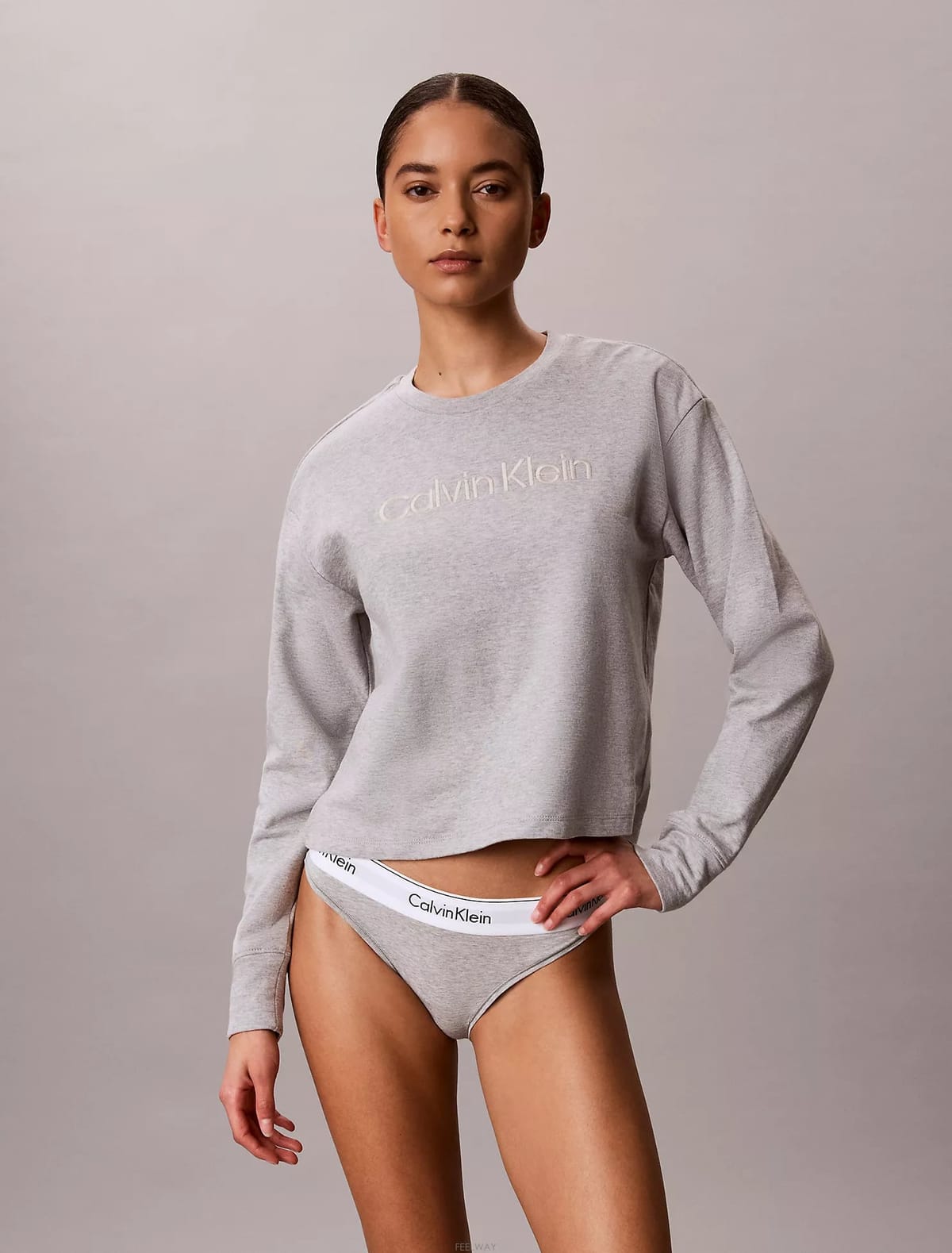 Calvin Klein Ķ��Ŭ���� ���� ��������� �׷��� ��� �ڼ� �ΰ� ��� �׸� ������ ����Ʈ���� �̱�����Ķ��Ŭ���� ���� ��������� �׷��� ��� �ڼ� �ΰ� ��� 