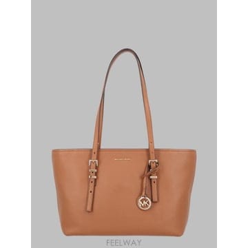 Michael Kors 26FW ����Ŭ �ھ ����� 30T5GQNT2L 230LUGGAGE BROWN26FW ����Ŭ �ھ ����� 30T5GQNT2L 230LUGGAGE BROWN