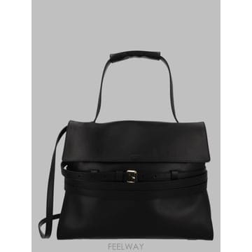 Moschino 26FW ��Ű�� ��Ʈ�� MC4162PP1P OA0000 BLACK26FW ��Ű�� ��Ʈ�� MC4162PP1P OA0000 BLACK
