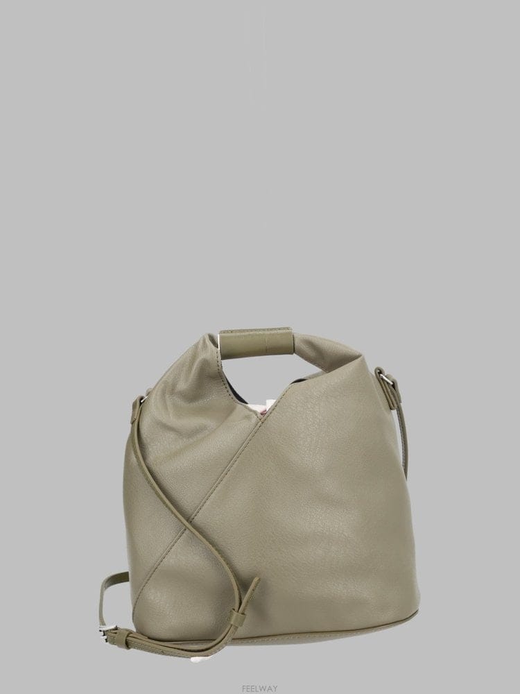 Maison Margiela 26 F/W MM6 ���� ���������� CROSSBODYBAGS SB6W B004230900626 F/W MM6 ���� ���������� CROSSBODYBAGS SB6W B0042309