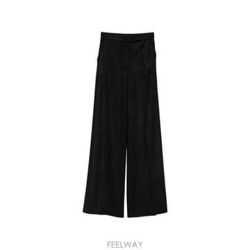 Max Mara 26FW �������� ��Ʈ����Ʈ ���� 21136022600 006 BLACK26FW �������� ��Ʈ����Ʈ ���� 21136022600 006 BLACK
