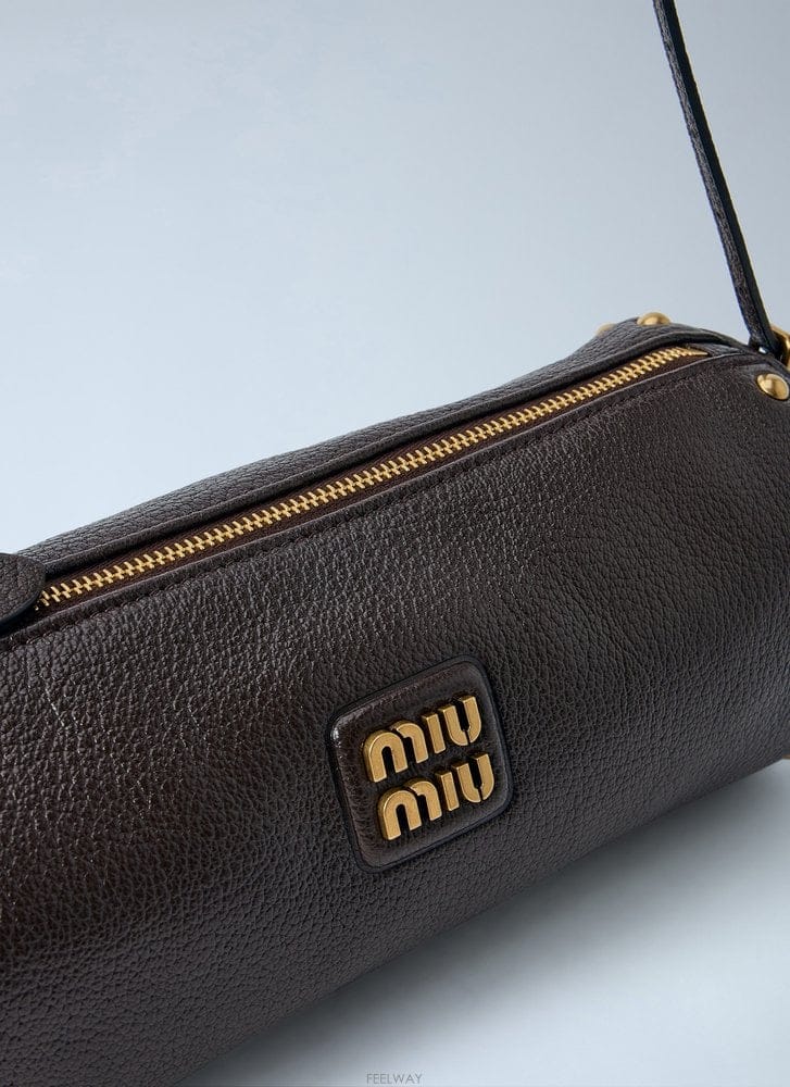 Miu Miu 26 F/W �̿�̿� ���� ���� �Ŀ�ġ 5NE851 2ZSQ F034 B011232931226 F/W �̿�̿� ���� ���� �Ŀ�ġ 5NE851 2ZSQ F034 B011