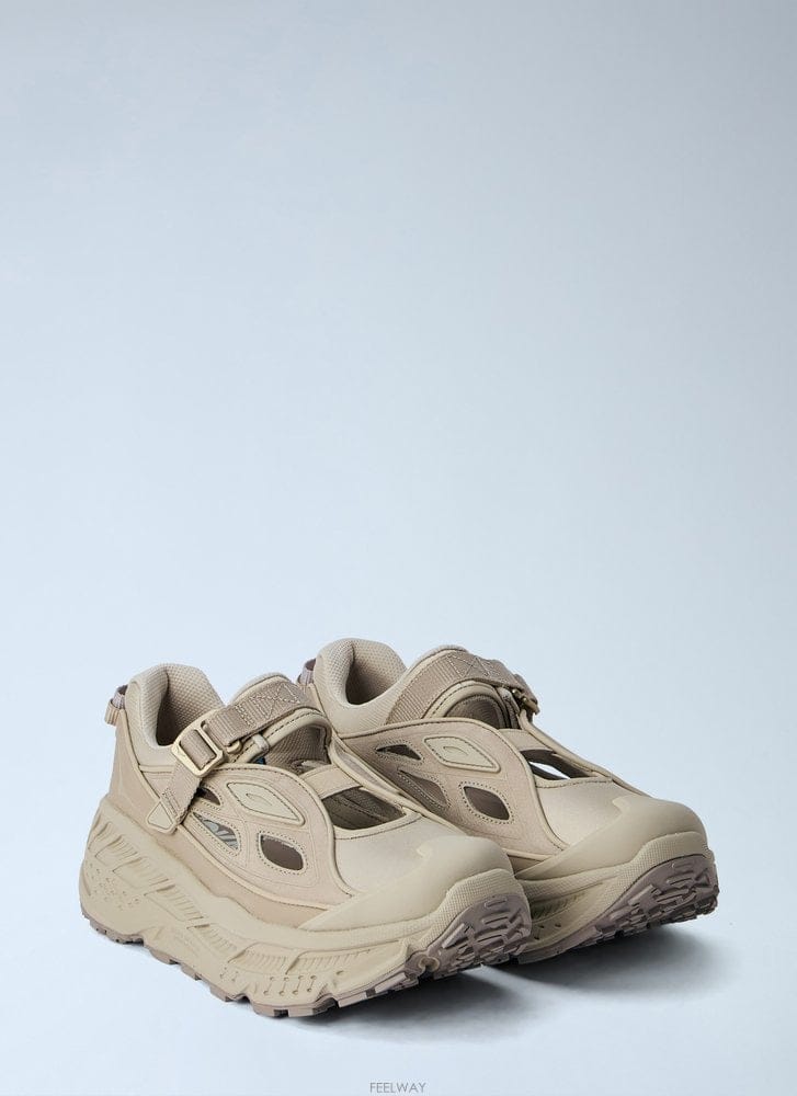 HOKA ONE ONE 26 F/W ȣī���׿��� STINSON BREEZE ����Ŀ�� 1174 B011232934826 F/W ȣī���׿��� STINSON BREEZE ����Ŀ�� 1174 B0112