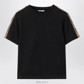 26 F/W 버버리 블랙 티셔츠 WITH 체크 패턴 디테일 (KIDS B0052328610