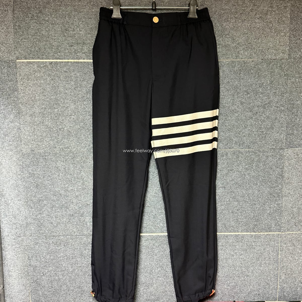 Thom Browne ����� Ʈ����������� Ʈ������