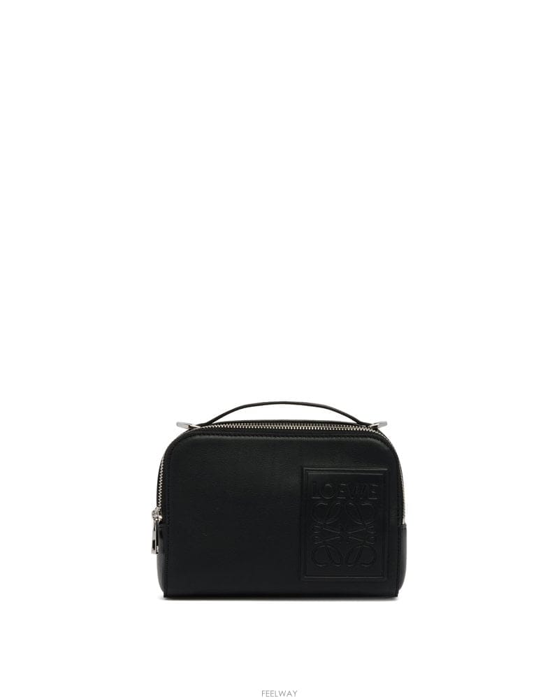Loewe 26 F/W �ο��� �� A TRACOLLA ī�޶� �̴� �׶� C565 B074225994026 F/W �ο��� �� A TRACOLLA ī�޶� �̴� �׶� C565 B074