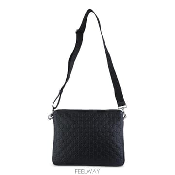 GUCCI [Q11]���� 850214AAFOM1053 ���� ���� �� BLACK LEATHER POUCHE[Q11]���� 850214AAFOM1053 ���� ���� �� BLACK LEATHER P