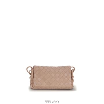 Bottega Veneta [K68]���װ� ����Ÿ 843893V75F0 5149 ���� ����� ũ�ν��� ��Ŷ�� ž�ڵ�� Intreccia[K68]���װ� ����Ÿ 843893V75F0 5149 ���� ����� ũ�ν�