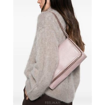 Stella McCartney [P13]���ڶ� ��īƮ�� 7B0216WP04551903 ���� ����� ��Ʈ�� ũ�ν��� ���۹� ���˵�� ���� ��[P13]���ڶ� ��īƮ�� 7B0216WP04551903 ���� ����� ��Ʈ