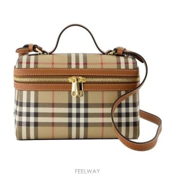 Burberry 26FW ������ ũ�ν��� 8127914 A9534 BROWN26FW ������ ũ�ν��� 8127914 A9534 BROWN