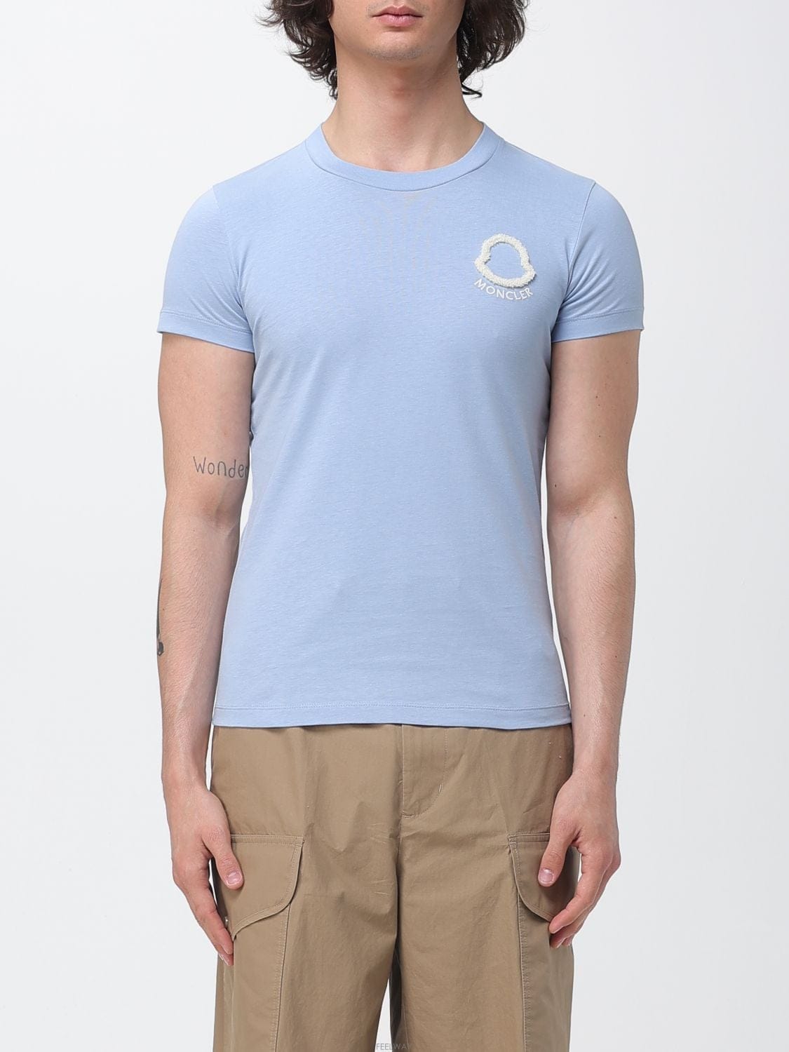 Moncler [A6] ��Ŭ���� L10938C0006189AUO ���� Ƽ���� L10938C0006189AUO-700[A6] ��Ŭ���� L10938C0006189AUO ���� Ƽ���� L10938C000