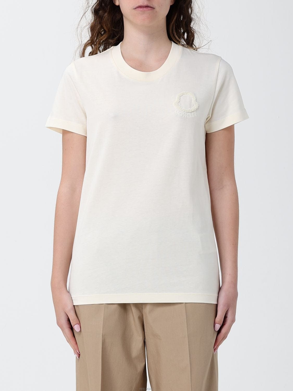 Moncler [A6] ��Ŭ���� L10938C0006189AUO ���� Ƽ���� L10938C0006189AUO-034[A6] ��Ŭ���� L10938C0006189AUO ���� Ƽ���� L10938C000