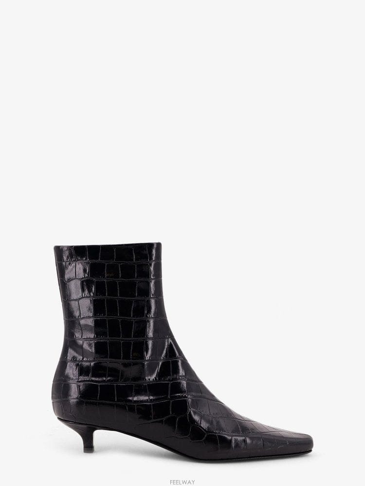 Toteme ���� POINTEDTOE ��Ŭ ���� WITH ũ��Ŀ���� ����Ʈ 26 B0652331061���� POINTEDTOE ��Ŭ ���� WITH ũ��Ŀ���� ����Ʈ 26 B0