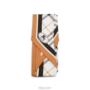 Burberry �δ��� BURBERRY ������ ��Ƽ�÷� ��ī���δ��� BURBERRY ������ ��Ƽ�÷� ��ī��
