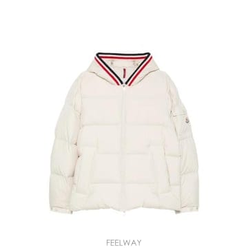 Moncler 26FW ��Ŭ���� �е� 597YW 1A002 27 20F NEUTRALS26FW ��Ŭ���� �е� 597YW 1A002 27 20F NEUTRALS