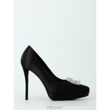 Roger Vivier 26FW ������� �� ������ RVW84346300 BLACK26FW ������� �� ������ RVW84346300 BLACK