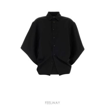 26 F/W 보테가 베네타 LONGSLEEVEDSHIRTS 86982 B0032043250