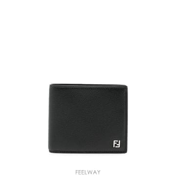 FENDI 26FW ��� FF �������� ���� 7M0169 B089 F0QA1 NERO26FW ��� FF �������� ���� 7M0169 B089 F0QA1 NERO