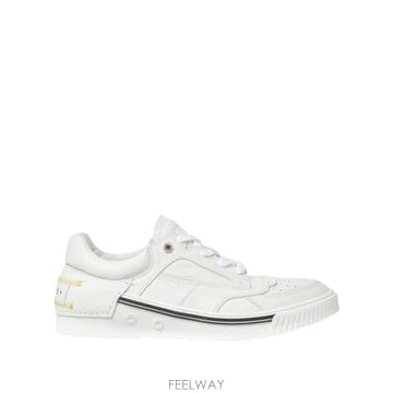 FENDI 26FW ��� ����Ŀ�� 7E1958 86P F1XJI UWHITE ARTIQUE WHITE26FW ��� ����Ŀ�� 7E1958 86P F1XJI UWHITE ARTIQUE WHI