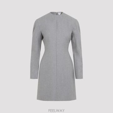 Bottega Veneta 26FW ���װ�����Ÿ �� ���ǽ� A0009N V6YL0 1160 STERLING26FW ���װ�����Ÿ �� ���ǽ� A0009N V6YL0 1160 STERLING