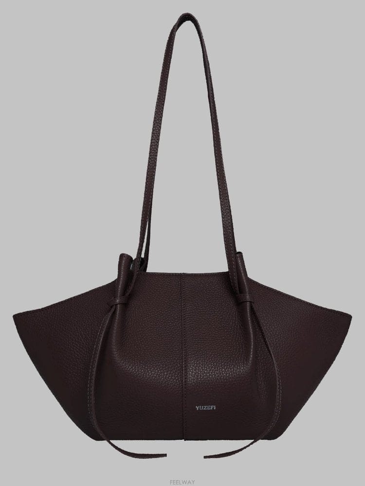 | Other Brand | 26 F/W ������ SHOULDERBAGS MOCHI-PEBBLE-G B004231836326 F/W ������ SHOULDERBAGS MOCHI-PEBBLE-G B0042318363