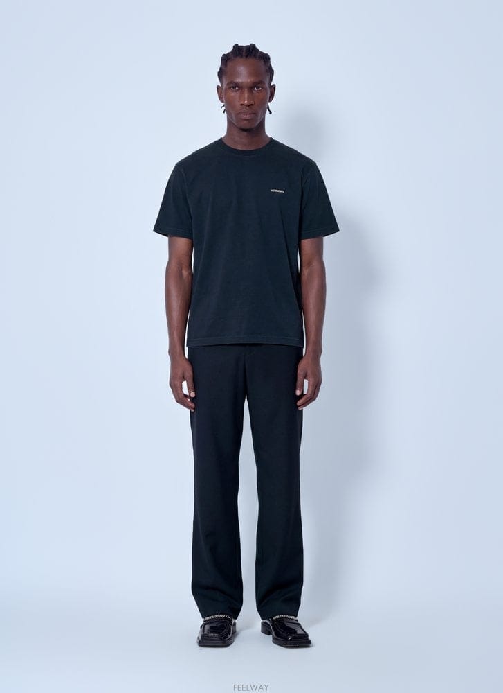 Vetements 26 F/W ��Ʈ�� Ŭ���� �ΰ� ���ַ� Ƽ���� MH27TR161B B011233096126 F/W ��Ʈ�� Ŭ���� �ΰ� ���ַ� Ƽ���� MH27TR161B B01
