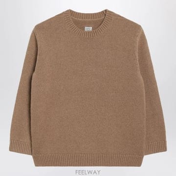 26 F/W 토템 카멜 크루 넥 스웨터 인 카멜 헤어 264-WRT0 B0052332100