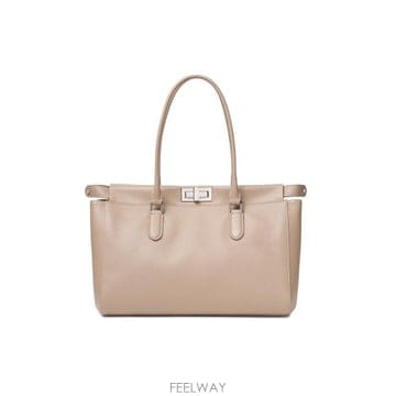 FENDI 26FW ��� ���� 8BN380 B1E3F0QD3 TORTORA26FW ��� ���� 8BN380 B1E3F0QD3 TORTORA