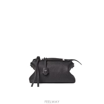 FENDI 26FW ��� ���� �� ���� ����Ʈ �̵�� �� 8BL155 B1J5F0QA1 NERO26FW ��� ���� �� ���� ����Ʈ �̵�� �� 8BL155 B1J5F0Q