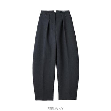 Jacquemus 26FW ��ũ���� ���� PAW00079AW00695 970 DARK GREY26FW ��ũ���� ���� PAW00079AW00695 970 DARK GREY